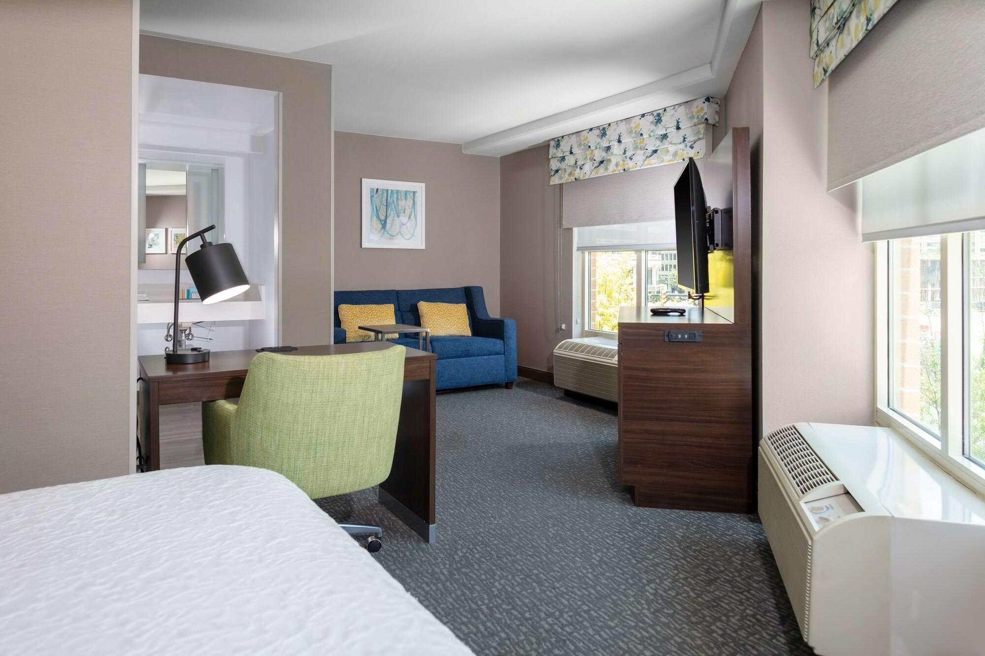 Hampton Inn & Suites Arlington Crystal City Dca Esterno foto