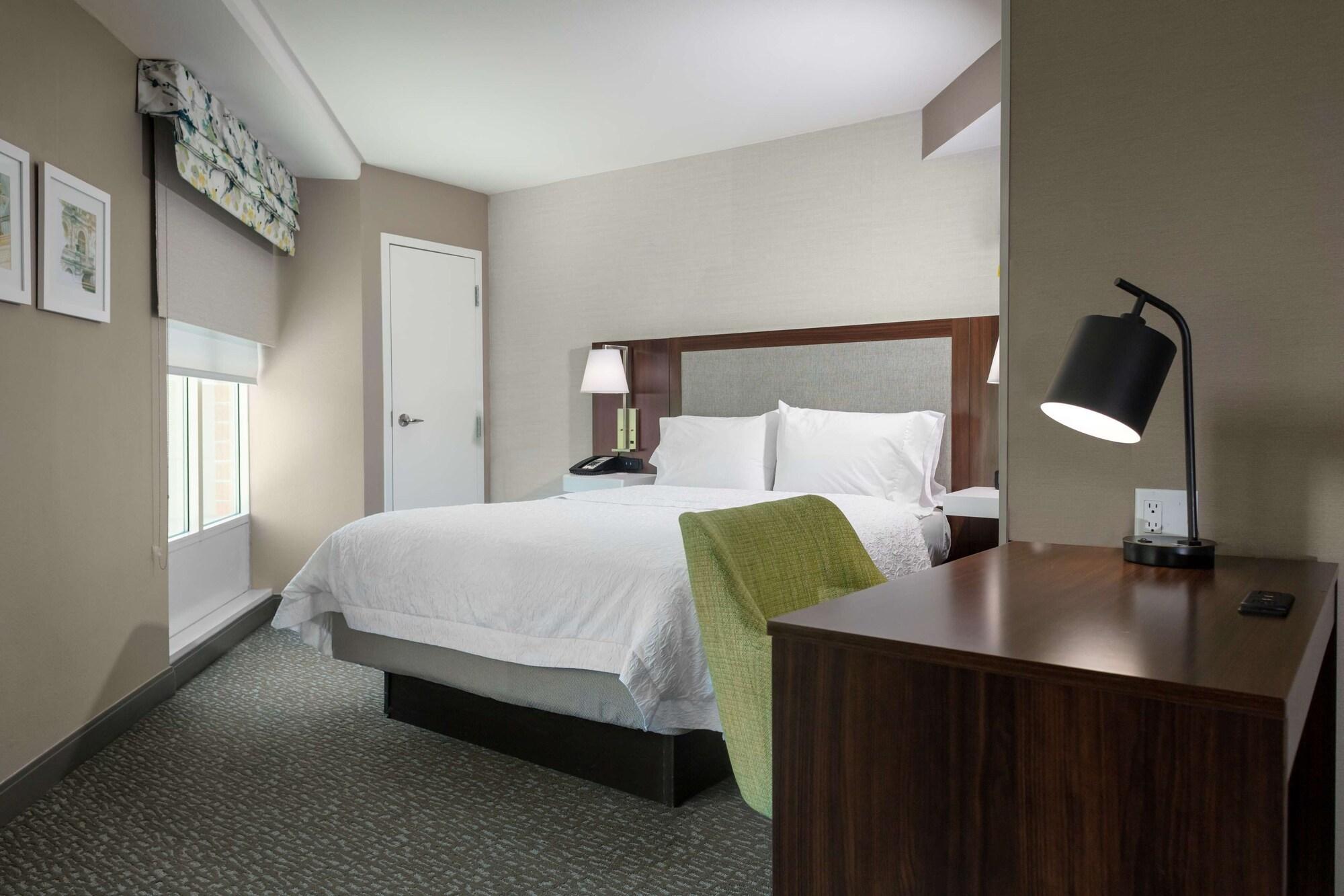 Hampton Inn & Suites Arlington Crystal City Dca Esterno foto