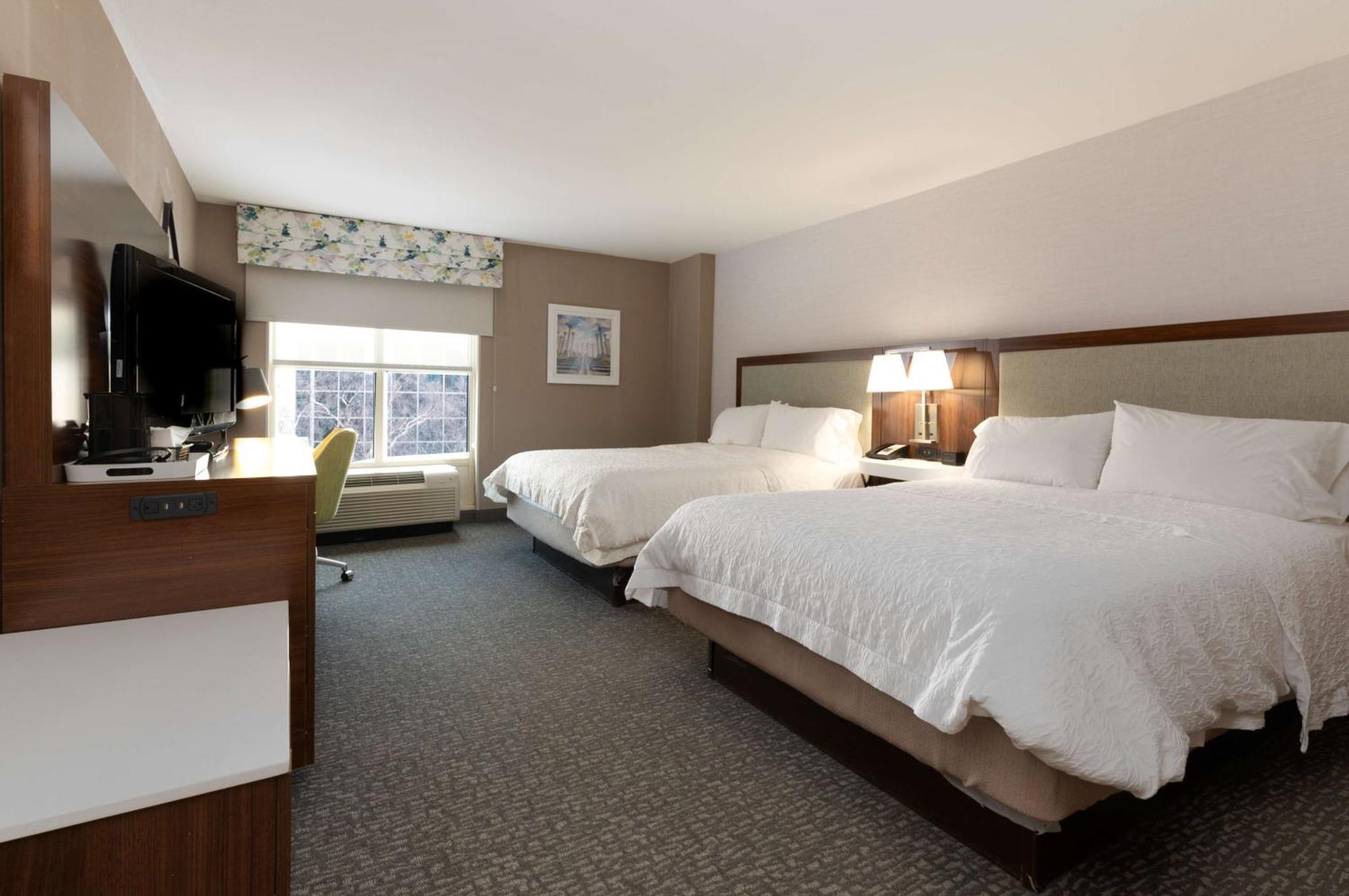 Hampton Inn & Suites Arlington Crystal City Dca Esterno foto